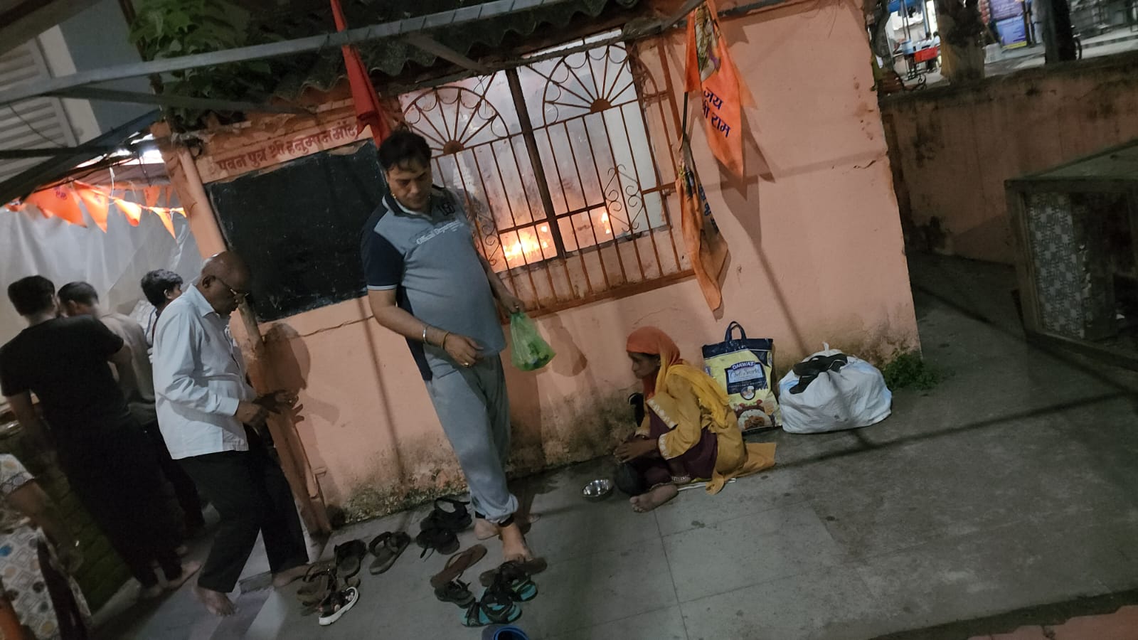 Ration and food kits distributed through the night